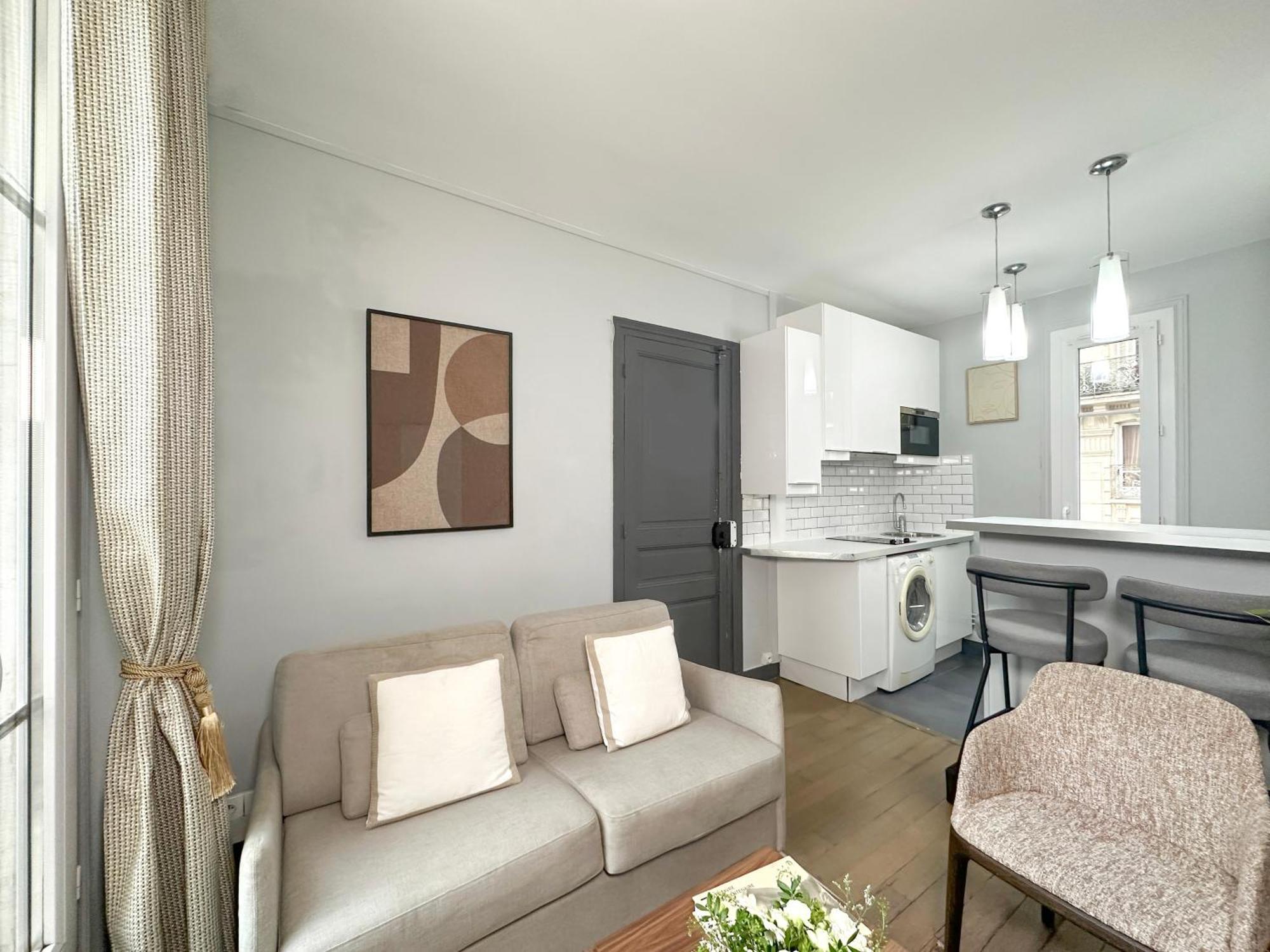 Stunning Apartment Near Eiffel Tower Paris Exterior photo